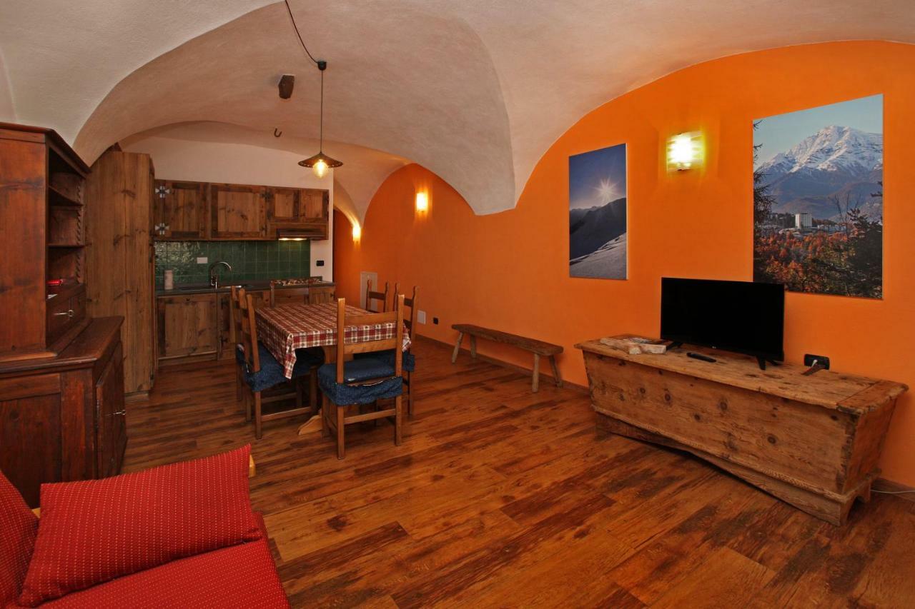 Apartamento Susy' S Flat Oulx Exterior foto